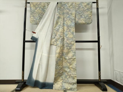 平和屋着物●本場大島紬　7マルキ　更紗花唐草文　正絹　逸品　CABG1080yc