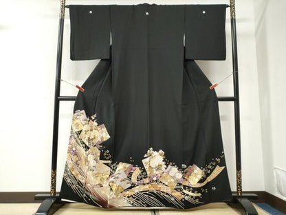 平和屋着物●豪華黒留袖　駒刺繍　鬘帯色紙重ね松竹梅花文　暈し染め　金彩　正絹　逸品　CABG1118yc