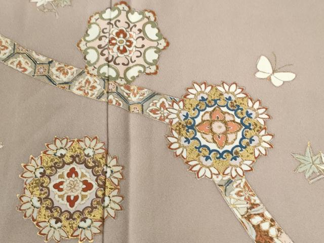 平和屋着物●訪問着　総刺繍　鬘帯花蝶唐草文　暈し染め　金彩　正絹　逸品　未使用　CABG1146yc