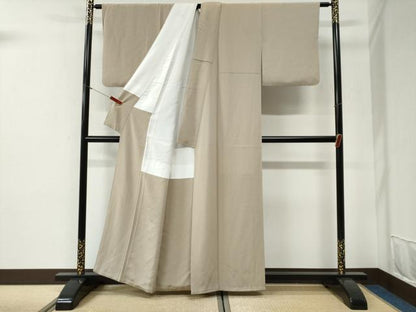 平和屋着物●上質な色無地　枯色　正絹　逸品　CABG1150yc