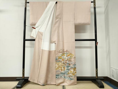 平和屋着物●創業460年・千總　色留袖　駒刺繍　地紙松竹梅風景花文　金彩　正絹　逸品　CABG1170yc