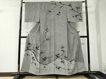 平和屋着物●二代目 川村久太郎　訪問着　枝梅文　たたき染め　黒地　正絹　逸品　CABG1179yc