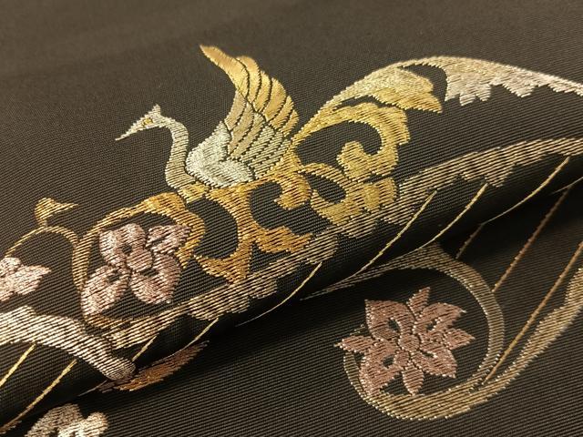 平和屋着物●塩瀬　九寸名古屋帯　総刺繍　鳳凰更紗吉祥文　黒地　金糸　正絹　逸品　CABG1640vp