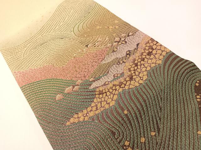 平和屋着物●十日町 名門 滝泰謹製 太鼓柄袋帯 中国三大刺繍 相良刺繍 おぼろ染め 襲ね絞り 立波箔散らし 銀通し地 正絹 逸品 CABG1666vp