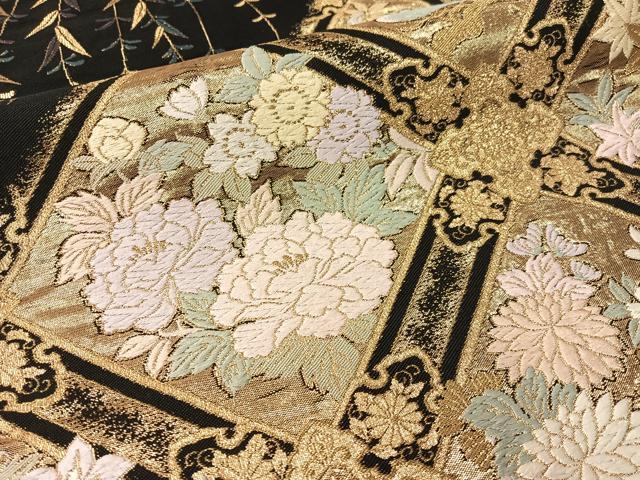 平和屋着物●六通柄袋帯　唐織　格天井花文　黒地　金糸　正絹　逸品　CABG1698vp