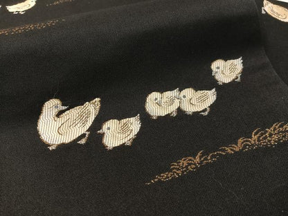 平和屋着物●九寸名古屋帯　鴨の親子　黒地　金糸　正絹　逸品　CABG1853vp