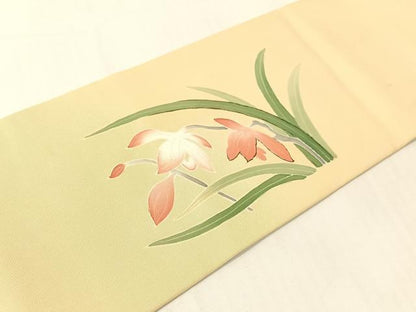 平和屋着物●塩瀬　九寸名古屋帯　手描き　刺繍　草花文　金糸　正絹　逸品　CABG1948vp