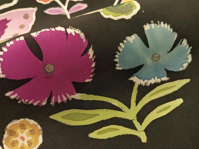 平和屋着物●塩瀬　九寸名古屋帯　ろうけつ染め　花蝶文　黒地　金彩　正絹　逸品　CABG1956vp