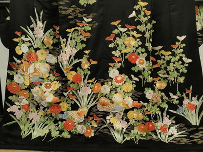 平和屋本店●中国三大刺繍 相良刺繍 お引きずり 引き振袖 和装 結婚式 舞妓 芸妓 芸者 衣装 駒刺繍 総刺繍 鴛鴦草花文 黒地 金糸CABG2065ze