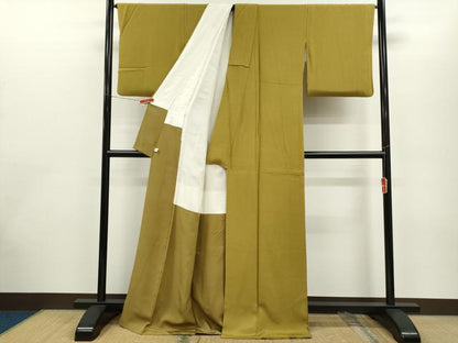 平和屋着物●上質な色無地　芥子色　反端付き　正絹　逸品　CABG2102ze