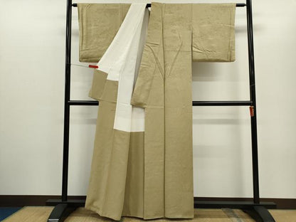 平和屋着物●染色作家　奥田祐斎　色無地　白樺染　風景地紋　白橡色　正絹　逸品　CABG2122ze