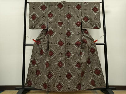 平和屋着物●本場大島紬　龍郷絣　7マルキ　菱花文　正絹　逸品　未使用　CABG2142ze