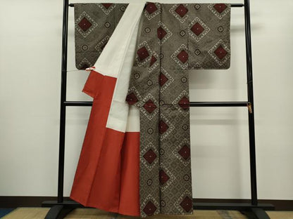 平和屋着物●本場大島紬　龍郷絣　7マルキ　菱花文　正絹　逸品　未使用　CABG2142ze