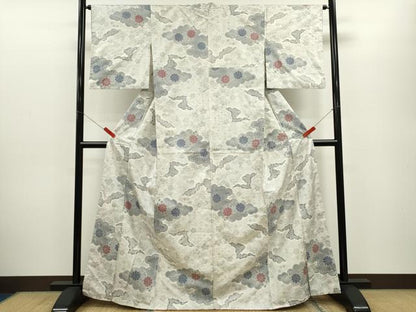 平和屋着物●本場大島紬　白大島　9マルキ　雲取り草花文　正絹　逸品　CABG2143ze