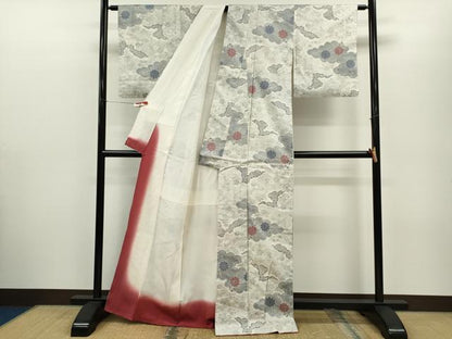 平和屋着物●本場大島紬　白大島　9マルキ　雲取り草花文　正絹　逸品　CABG2143ze