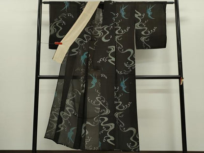 平和屋着物＊夏物 紗紬 立波鳥文 黒地 金彩 正絹 逸品 CABG2261ze