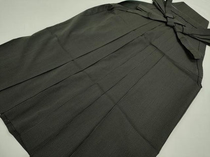 平和屋着物＊夏物　男性　馬乗り袴　縦絽　縞　正絹　逸品　CABG2359ze