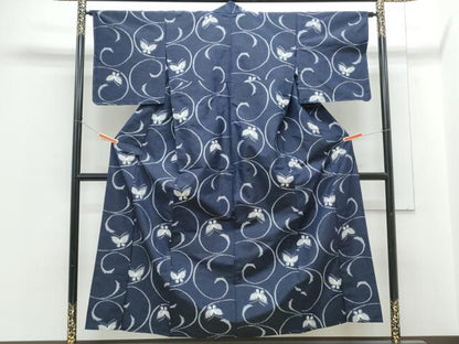 平和屋着物▽上質な紬　単衣　舞蝶文　正絹　逸品　CABG2590th