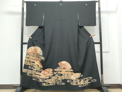 平和屋着物■豪華黒留袖　駒刺繍　扇面宝尽くし文　金彩　正絹　逸品　CABG2762th