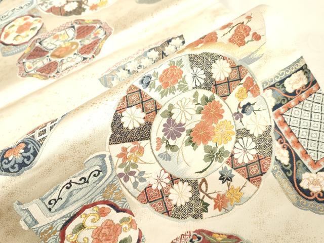平和屋着物●「美しいキモノ」お馴染みのメーカー となみ織物 六通柄袋帯 色絵磁器菊花図 金糸 証紙付き 正絹 逸品 未使用 CABG2881dy
