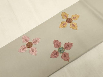 平和屋着物●塩瀬　九寸名古屋帯　総刺繍　舞花文　金糸　正絹　逸品　CABG3073dy