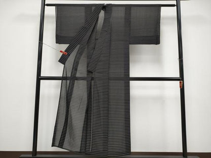 平和屋着物＊夏物　小紋　紗　横段文　黒地　正絹　逸品　CABG3264tx
