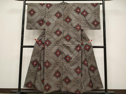 平和屋着物●本場大島紬　龍郷絣　花菱文　正絹　逸品　CABG3350tx
