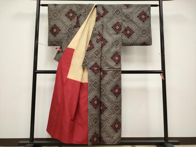 平和屋着物●本場大島紬　龍郷絣　花菱文　正絹　逸品　CABG3350tx
