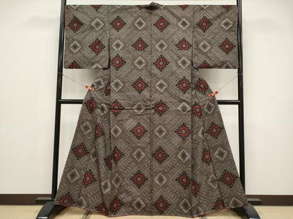 平和屋着物●本場大島紬　龍郷絣　花菱文　正絹　逸品　CABG3352tx