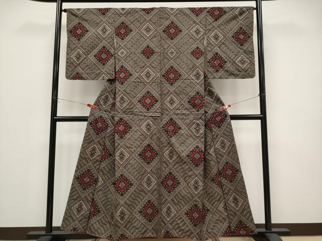 平和屋着物●本場大島紬　龍郷絣　花菱文　正絹　逸品　CABG3359tx