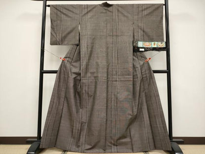 平和屋着物●本場大島紬　9マルキ　泥染め　間道　岩越絹織物謹製　証紙付き　正絹　逸品　CABG3376tx