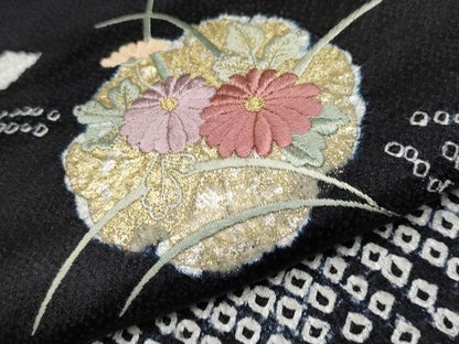 平和屋着物●訪問着　絞り　刺繍　枝垂れ花文　黒地　金彩　正絹　逸品　CABG3387tx