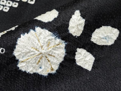 平和屋着物●訪問着　絞り　刺繍　枝垂れ花文　黒地　金彩　正絹　逸品　CABG3387tx