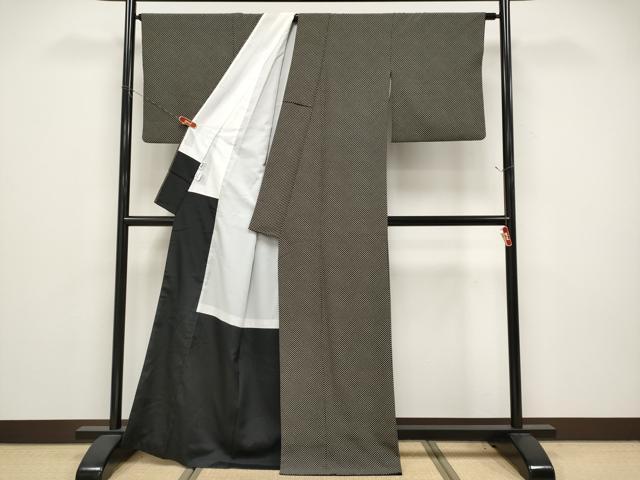 平和屋着物●小紋　ドット柄　黒地　洗える着物　CABG3397tx