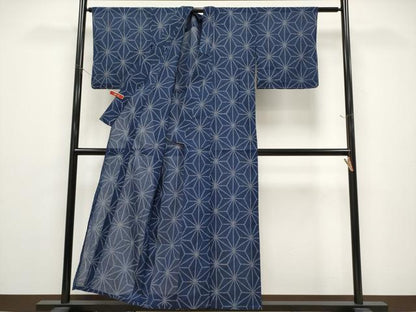 平和屋着物＊夏物　小紋　麻の葉文様　未使用　CABG3448tx