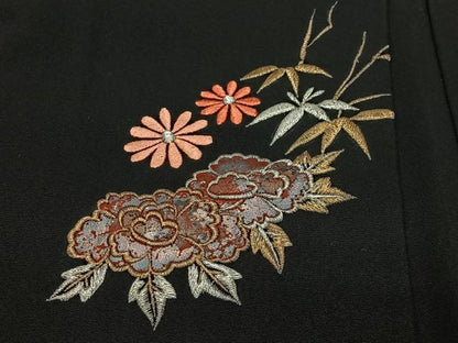 平和屋着物＃羽織　総刺繍　扇面花文　黒地　金銀糸　正絹　逸品　未使用　CABG3603ua