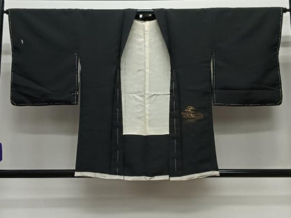 平和屋着物＃羽織　寿光織　風景文　黒地　金銀糸　正絹　逸品　未使用　CABG3610ua