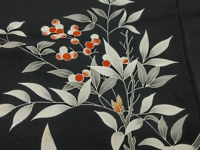 平和屋着物＃羽織　南天文　黒地　正絹　逸品　CABG3611ua