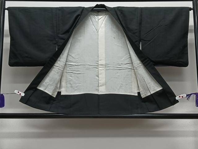 平和屋着物＃羽織　紬地　総刺繍　草花文　黒地　正絹　逸品　CABG3617ua