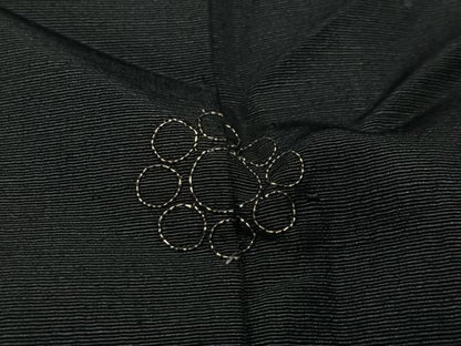 平和屋着物＃羽織　紬地　総刺繍　草花文　黒地　正絹　逸品　CABG3617ua