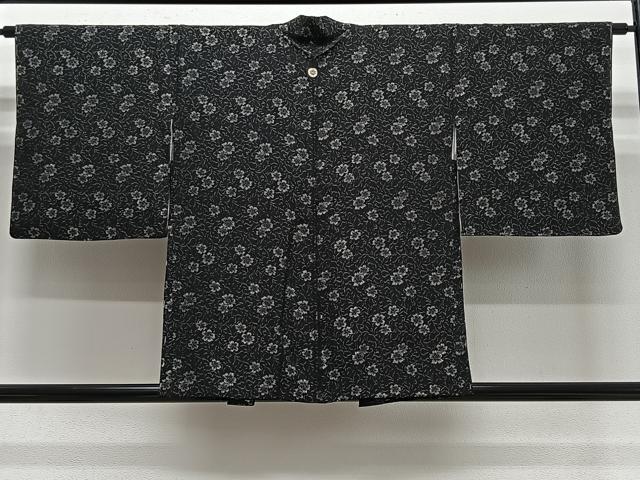 平和屋着物＃羽織　寿光織　草花文　黒地　銀糸　正絹　逸品　未使用　CABG3626ua