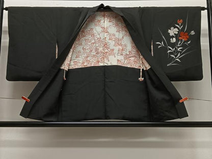 平和屋着物＃羽織　草花文　黒地　正絹　逸品　CABG3629ua
