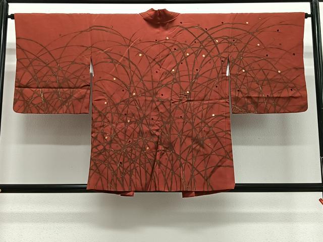 平和屋着物＃羽織　駒刺繍　芝草文　金彩　正絹　逸品　CABG3630ua