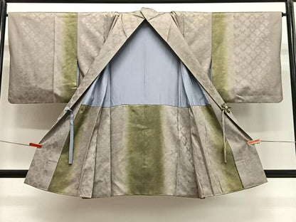 平和屋着物＃道中着　舞蝶地紋　暈し染め　正絹　逸品　CABG3639ua