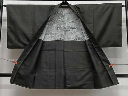平和屋着物∞男性　長羽織　紬地　格子　幾何学文　正絹　逸品　未使用　CABG3661ua
