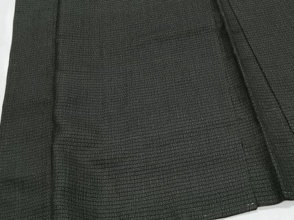 平和屋着物∞男性　長羽織　紬地　格子　幾何学文　正絹　逸品　未使用　CABG3661ua