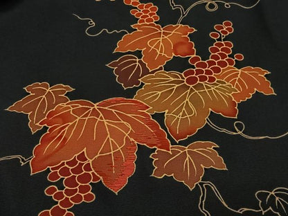 平和屋着物＃羽織　刺繍　葡萄蔦の葉文　黒地　正絹　逸品　CABG3663ua
