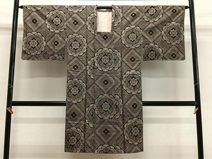 平和屋着物＃本場大島紬　龍郷絣　道行コート　正絹　逸品　CABG3675ua