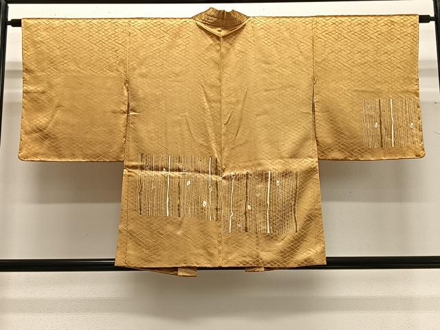 平和屋着物∞銀座　志ま亀　羽織　草花文　金彩　たとう紙付き　正絹　逸品　未使用　CABG3711ua