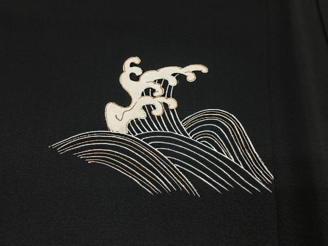 平和屋着物＃羽織　籬梅文　黒地　金彩　正絹　逸品　CABG3737ua